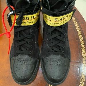 OFF-White Industrial High Top